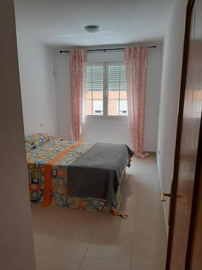 Apartment Spacious 1 Bedroom Flat In Almeria, By The Beach